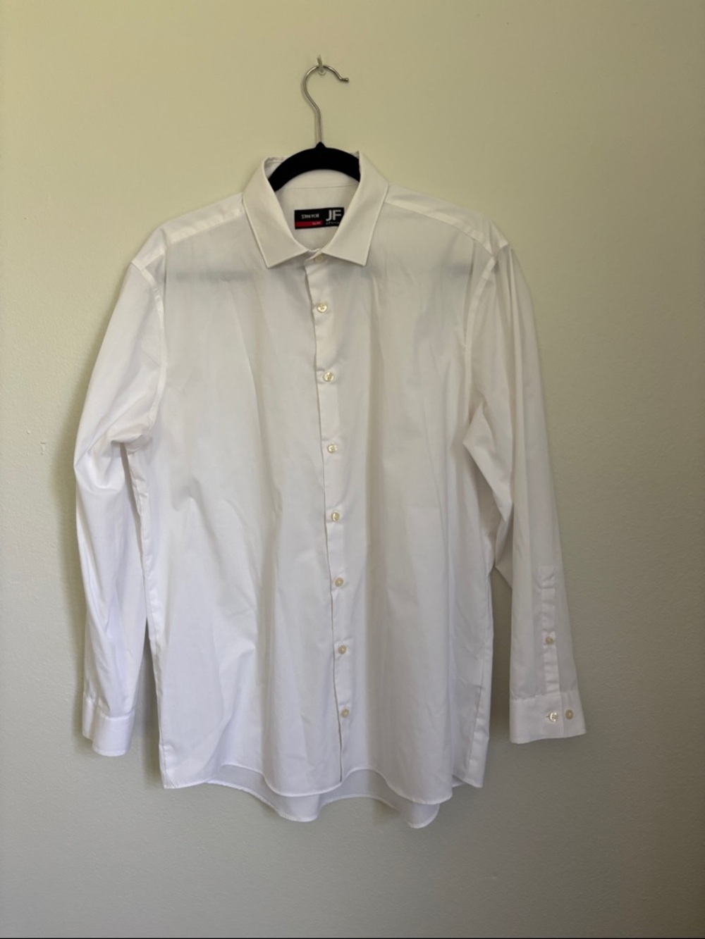 JM Collection White Long-Sleeve Dress Shirt